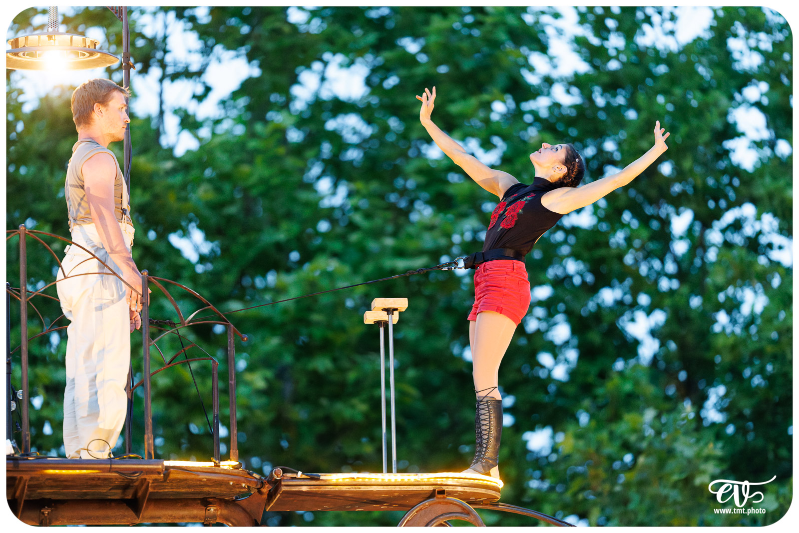LA PROMESSE DU VIDE (CIE AVIS DE TEMPETE)